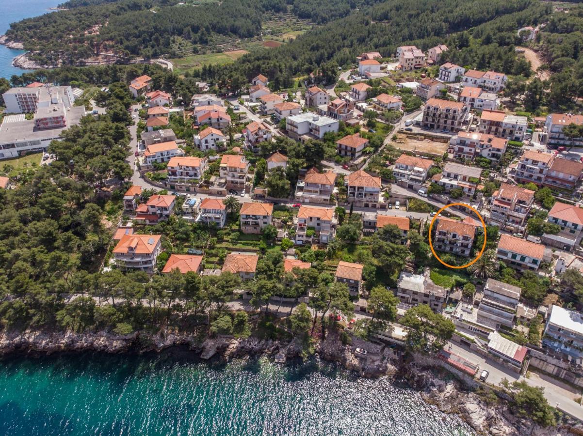 Apartments And Room Caric Jelsa (Hvar) Exterior foto